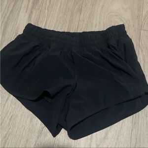 CRZ YOGA Women's Black Athletic Shorts